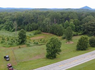 6620 Mize Rd, Toccoa, GA 30577