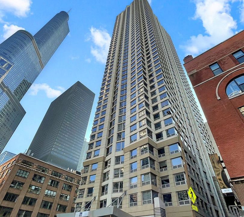 1st image of 440 N Wabash Ave APT 1710