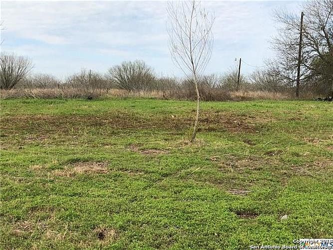 1st image of 480 Country Acres Dr