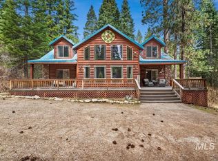 28 Elk Run Dr, Garden Valley, ID 83622