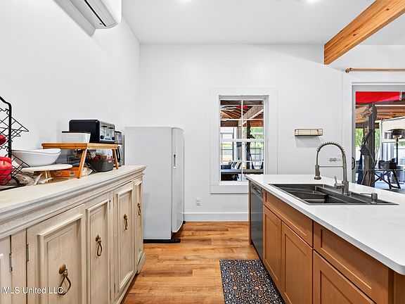 5th image of 11235 Creel Cir