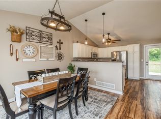 3013 E 43rd Ct, Des Moines, IA 50317