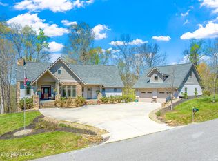 195 Kennedys Loop, La Follette, TN 37766