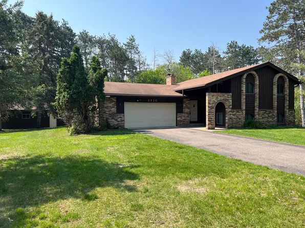 2220 147th Ln NE, Ham Lake, MN 55304