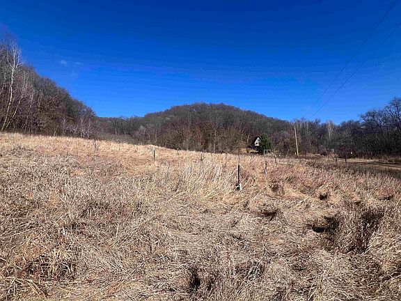 4th image of Bear Creek Dr