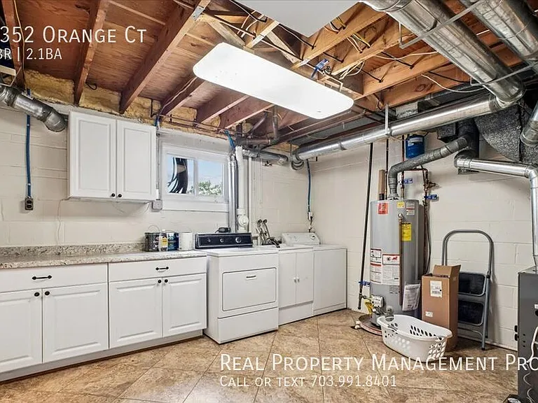 8352 Orange Ct — Photo 29