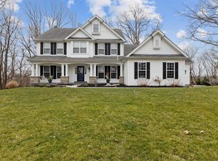 913 Sheffield Forest Ct, Ballwin, MO 63021