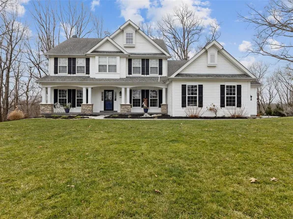 913 Sheffield Forest Ct, Ballwin, MO 63021