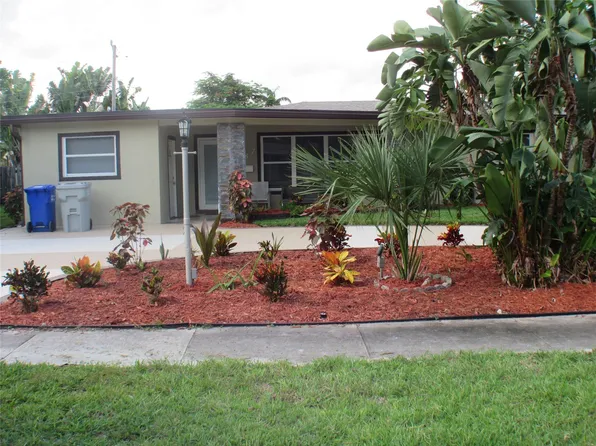 237 SW 11th Court, Pompano Beach, FL 33060