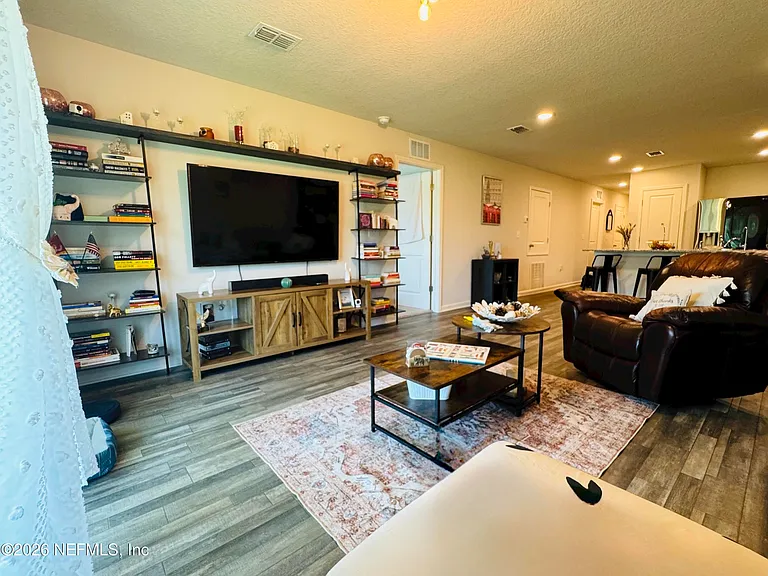 45287 Red Brick Dr — Photo 10