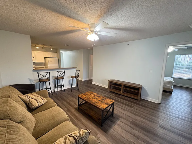 731 Harts Cove Way — Photo 32