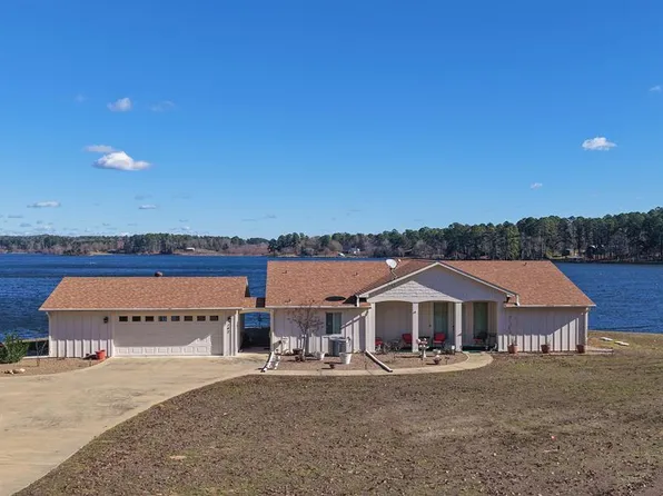 147 County Road 2226, Daingerfield, TX 75638