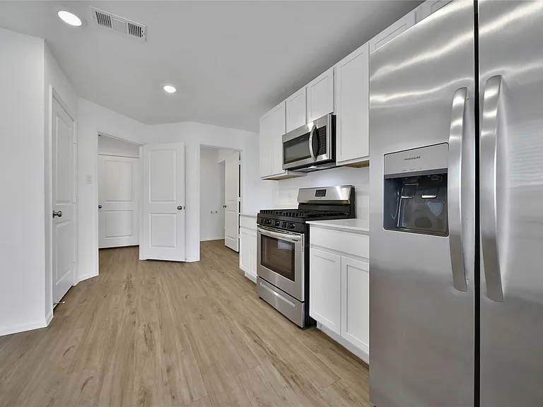 19554 Manduca Dr — Photo 12