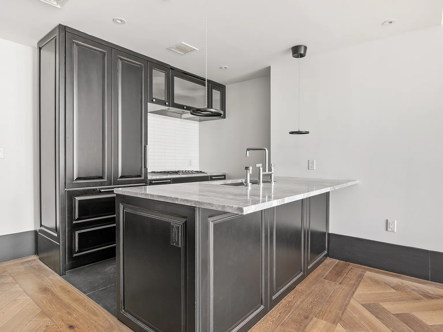51 Jay Street — Photo 4
