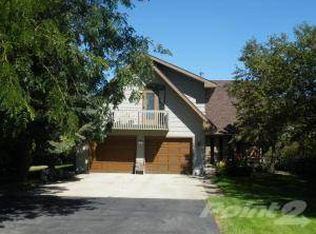 3 S Harmon Dr, Mitchell, SD 57301