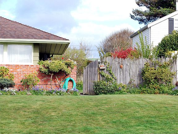 Front lawn and gate
