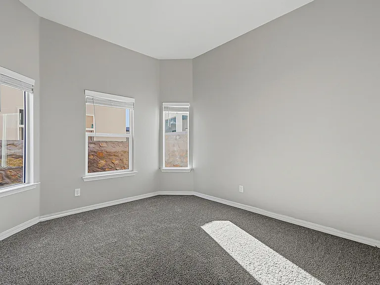 13349 Cinderford Ave — Photo 26