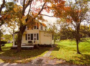 16 Old Walnut St, Catskill, NY 12414