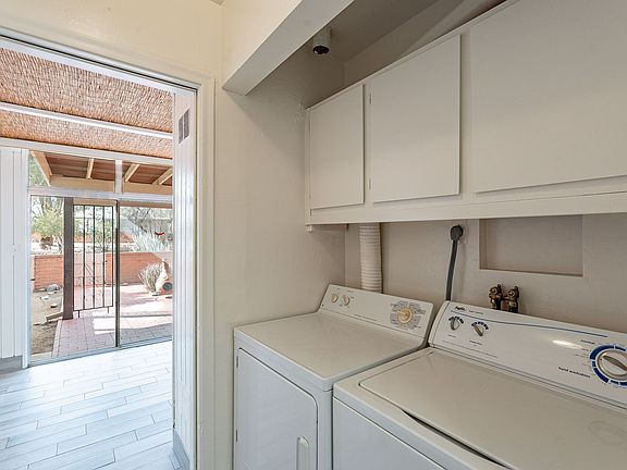 4th image of 415 N Calle De Lumbre