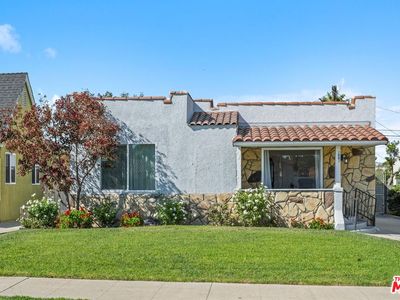 1951 W 81st St, Los Angeles, CA, 90047