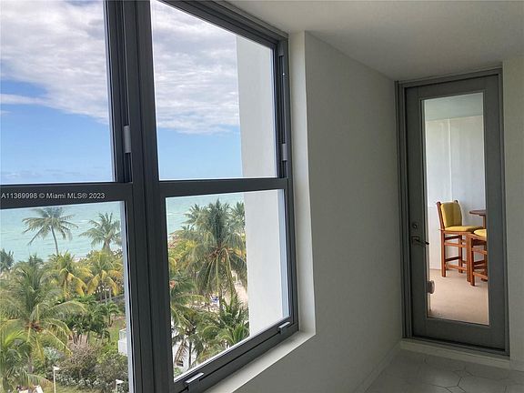 5th image of 2899 Collins Ave APT 849