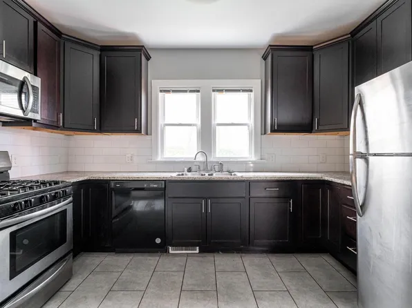 2757 North Weil STREET, Milwaukee, WI 53212