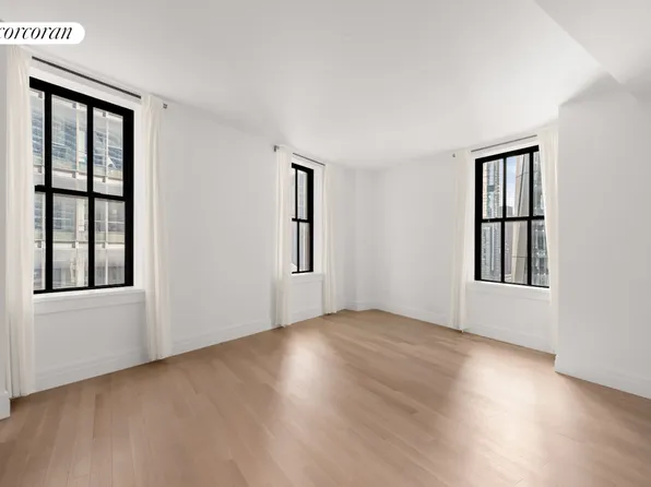 100 Barclay Street image 4 of 12