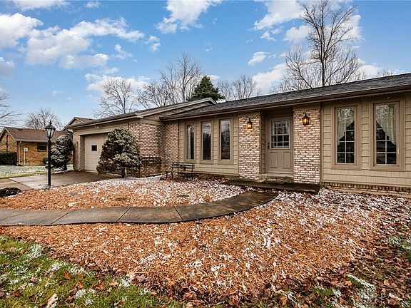 5th image of 7421 Lake Park Dr