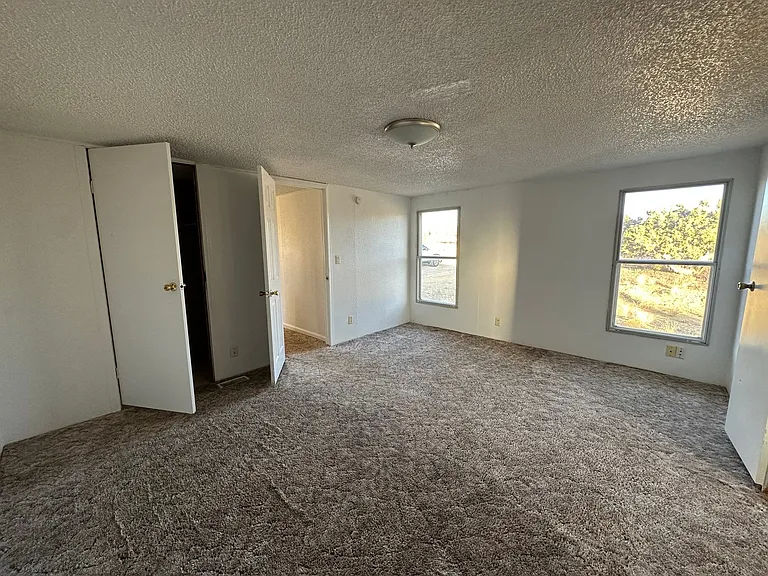 47 Road 3934 — Photo 9