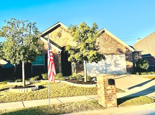 453 Rockaway Dr, Midlothian, TX 76065