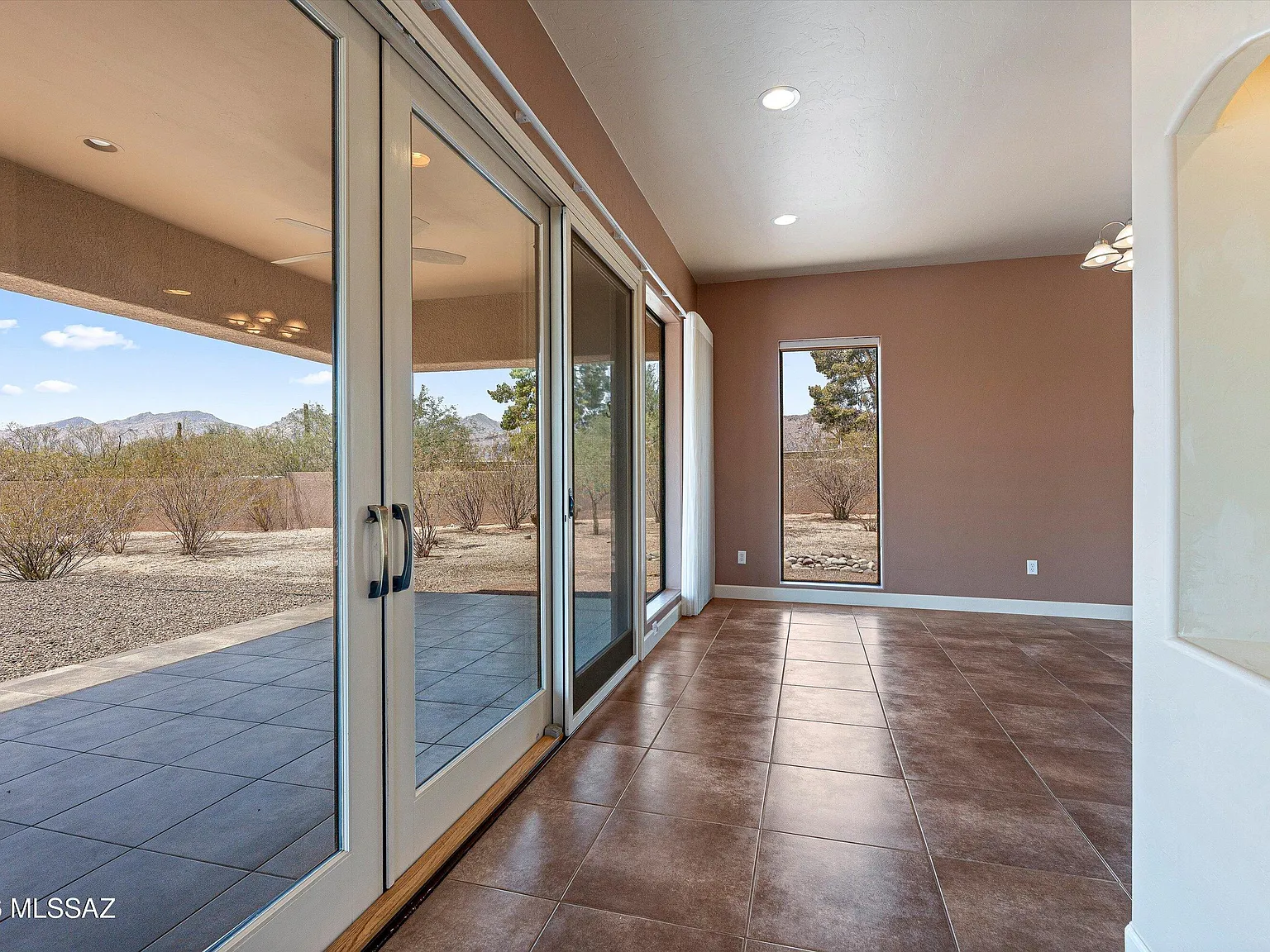 4 bed, 3.5 bath, 3134 sqft, $3,600 — Photo 4
