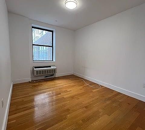 9002 Queens Blvd APT 529, Elmhurst, NY 11373 | Zillow