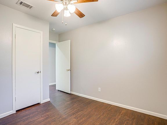 2nd image of 4709 S Dr W