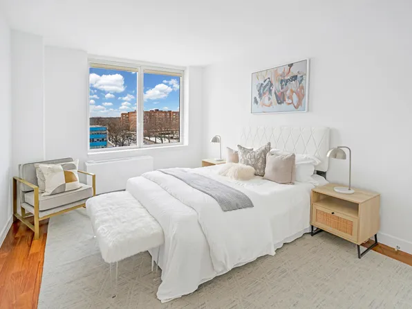 640 West 237th Street image 6 of 20