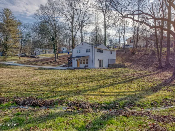 415 N Ridge Ave, Rockwood, TN 37854