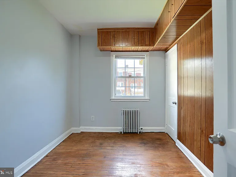 1323 N Kenwood Ave #1 — Photo 22