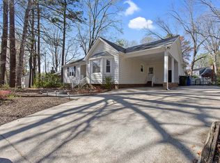 2013 Quail Forest Dr, Raleigh, NC 27609