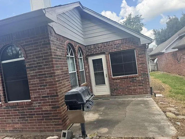 1734 Teal Brook Ln — Photo 16