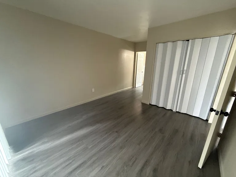 3619 Seminole Ave — Photo 16
