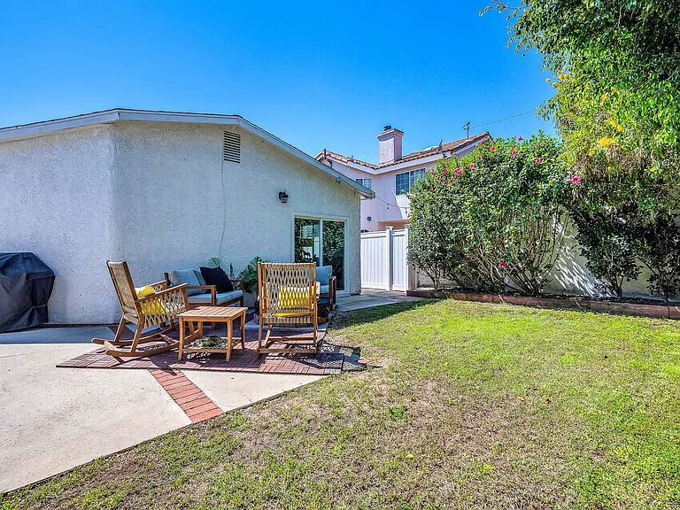 5017 W 123rd Pl — Photo 32