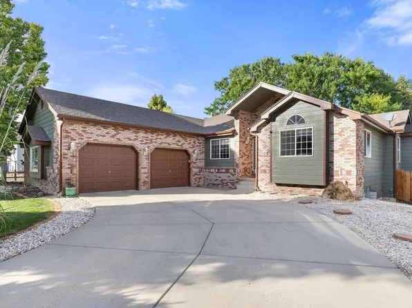 855 N 7th St, Johnstown, CO 80534