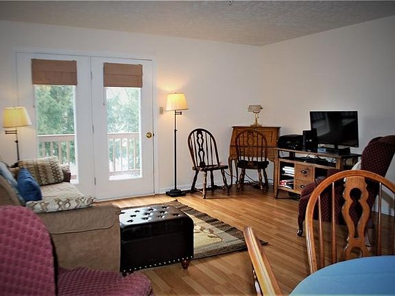 5th image of 1206 Meadowbrook Dr