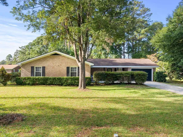 1917 Candy Ln., Surfside Beach, SC 29575
