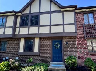 7488 Graystone Ct #203, West Chester, OH 45069