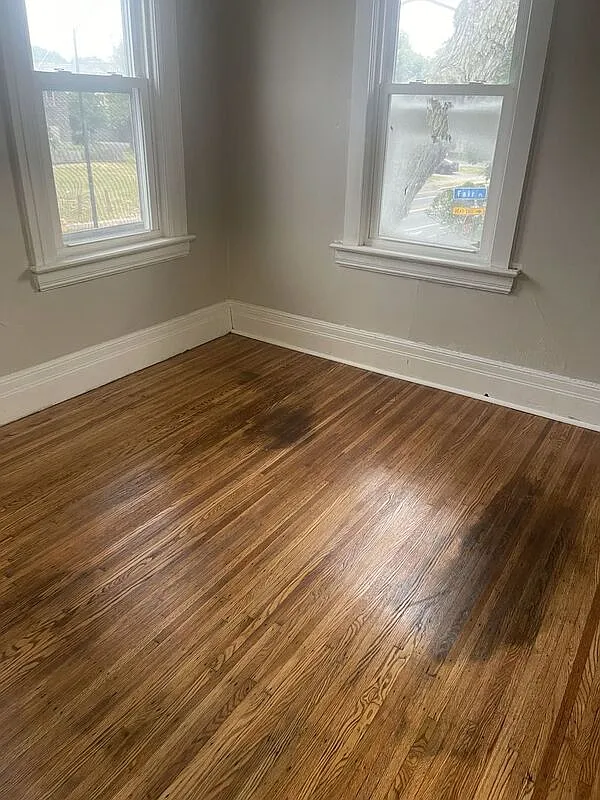 2 bed, 1.0 bath, 980 sqft, $1,095 — Photo 2