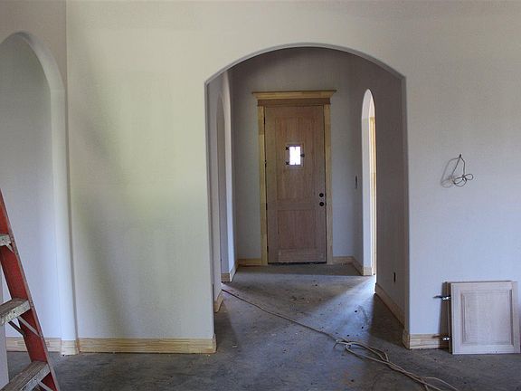 2nd image of 8330 Vaquero Dr