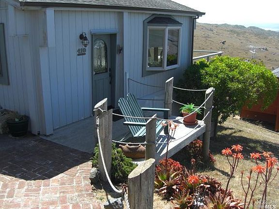 2nd image of 410 Oceana Dr