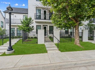 704 W Main St, Arlington, TX 76013