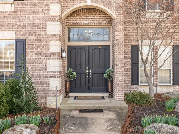 6909 E Galveston St, Broken Arrow, OK 74014