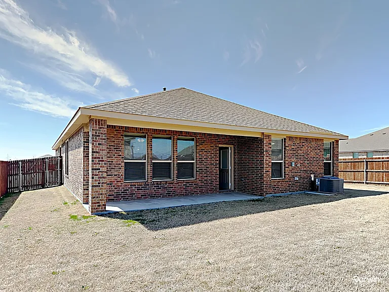 2606 Lavender Ln — Photo 18